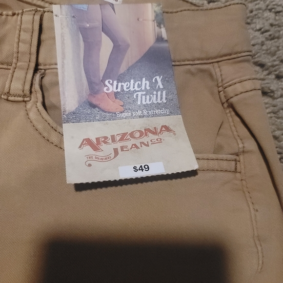 NWT Arizona Jeans Tan Stretch Jeggings Size 9 - Picture 9 of 9